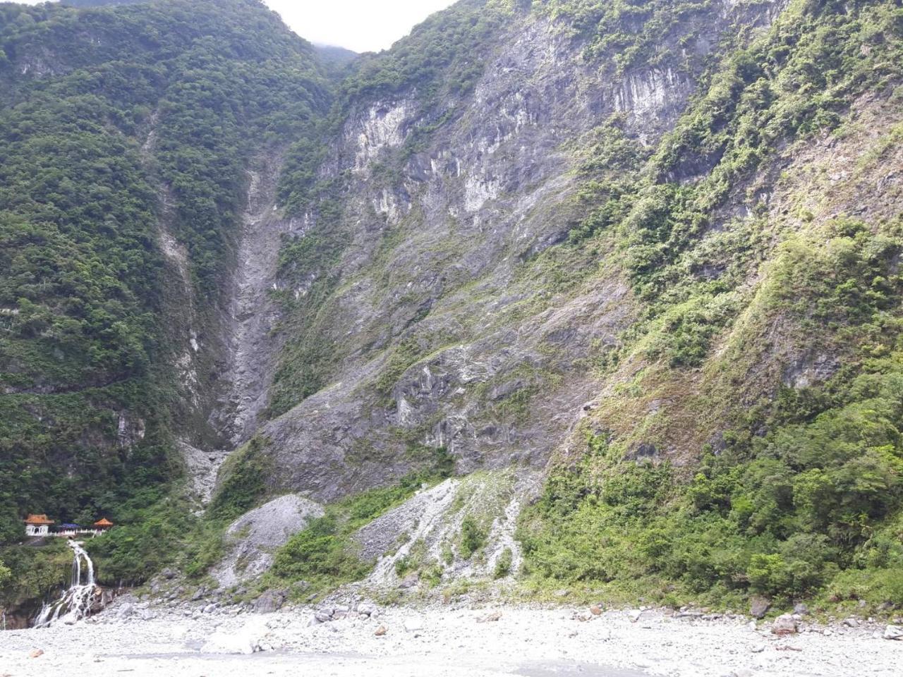 Dai Yi Shia B&B Fushi Exteriör bild
